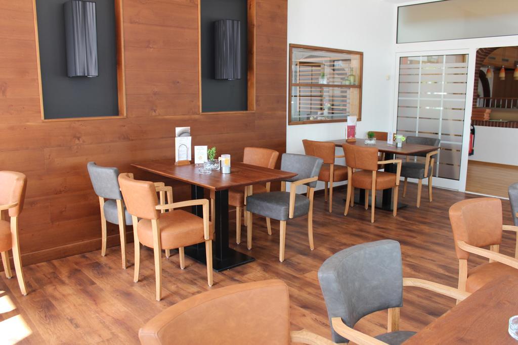 Hotel Ripken Kirchhatten Εξωτερικό φωτογραφία
